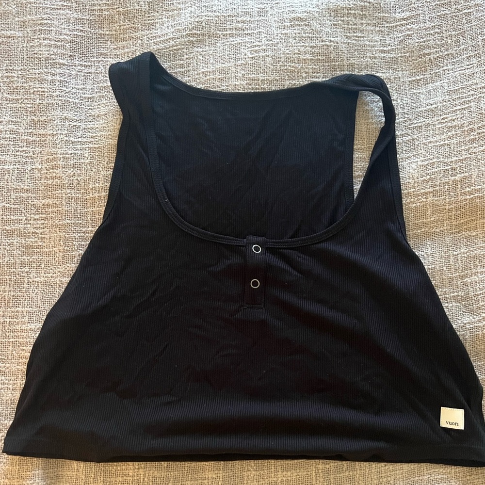 Black Vuori tank top. Size medium.